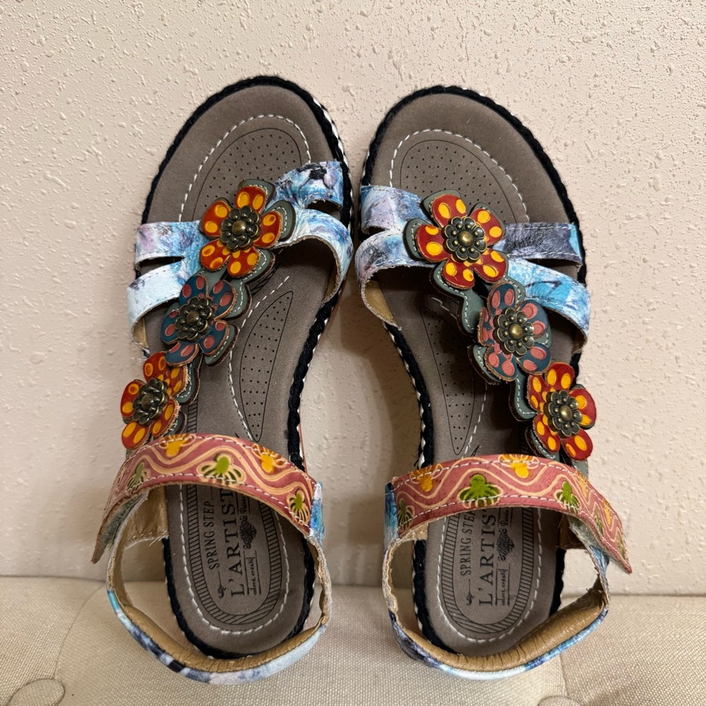 L'ATISTE Multicolor Floral Platform Sandals - Blue, Orange, Pink - Picture 2 of 12